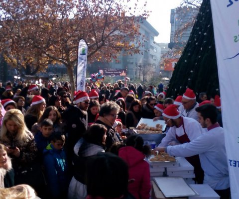 Santa Run με face painting και λιχουδιές!